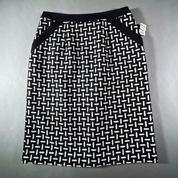 Talbots Dresses & Skirts - NWT Talbots Pencil Skirt Wool Black White Patterned Pockets Lined Size 2